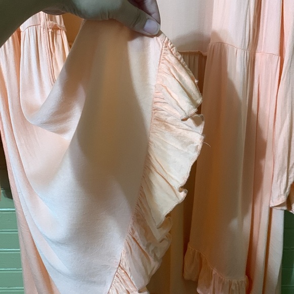 Torrid Coral Pink Ruffle Tunic Duster Sweater Cardigan Size 2X - Picture 8 of 8